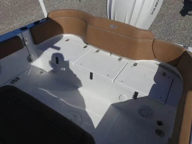 Slide: The Image of Sea Hunt Ultra 239 SE 2024 - 19