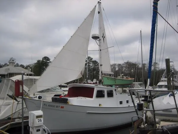 Slide: The Image of Willard 30 Vega Motorsailer 1974 - 2