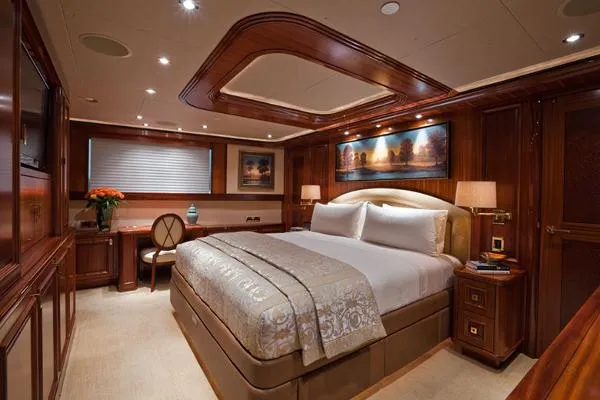 Slide: The Image of Westport 130 Tri-Deck Yacht 2011 - 10