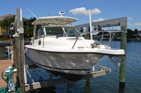 Slide: The Image of Pursuit 2570 Offshore Express Cuddy 2006 - 0
