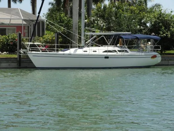 Slide: The Image of Catalina 36 MkII 2000 - 0
