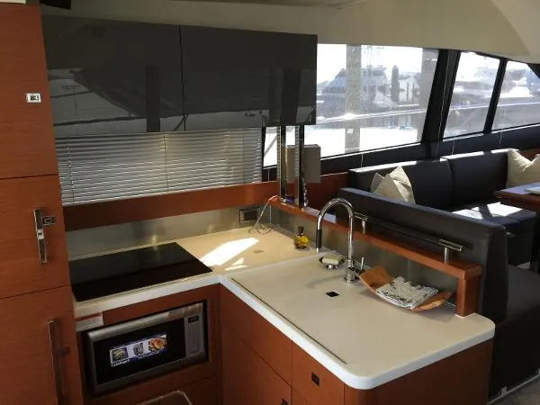 Slide: The Image of Prestige 500 Flybridge PR15RN-162 2015 - 5