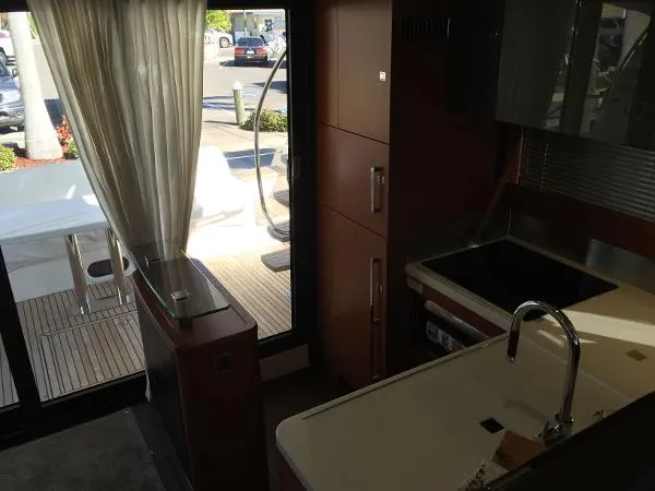 Slide: The Image of Prestige 500 Flybridge PR15RN-162 2015 - 8