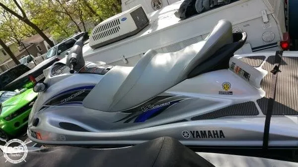 Slide: The Image of Yamaha 11 Waverunner VX Cruiser (2) (Pair) 2013 - 10