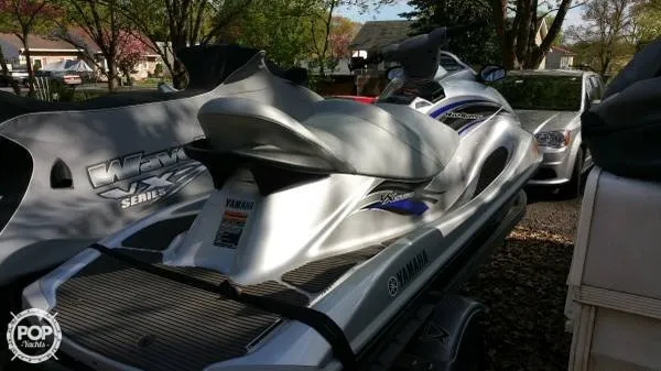 Slide: The Image of Yamaha 11 Waverunner VX Cruiser (2) (Pair) 2013 - 8