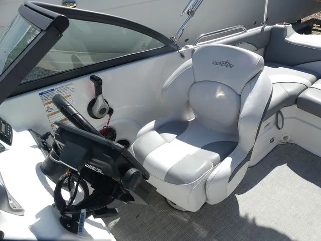 Slide: The Image of NauticStar 203 DC 2022 - 8