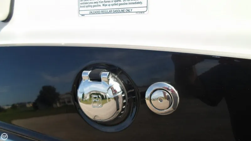 Slide: The Image of Yamaha 242 Limited S 2012 - 10