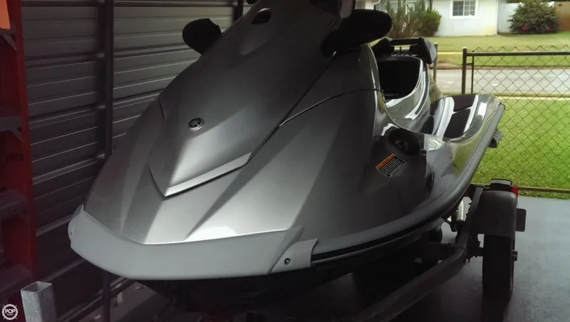 Slide: The Image of Yamaha Waverunner VX Cruiser 2013 - 8