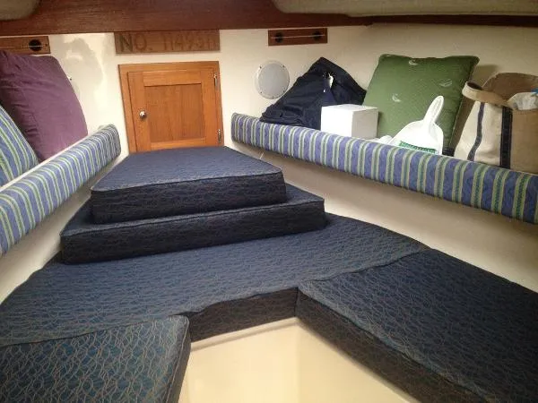 Slide: The Image of Albemarle 280 Express Fisherman 2004 - 2