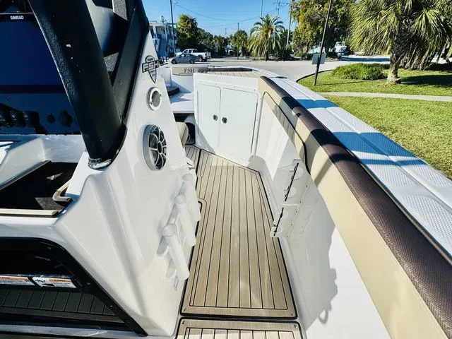 Slide: The Image of Yamaha 255 FSH Sport E 2024 - 12