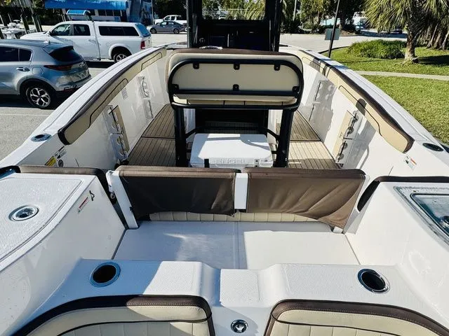 Slide: The Image of Yamaha 255 FSH Sport E 2024 - 8