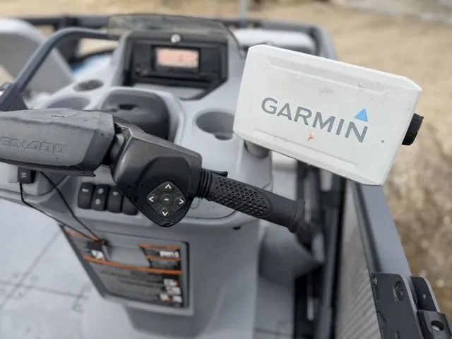 Slide: The Image of Sea-Doo Switch Sport 21 2023 - 20