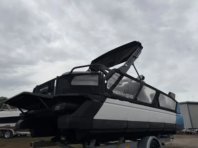 Slide: The Image of Sea-Doo Switch Sport 21 2023 - 6