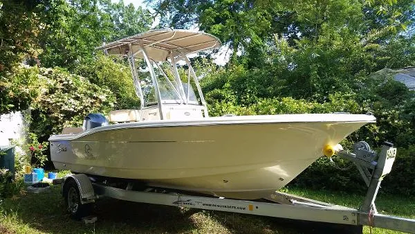 Slide: The Image of Scout 195 SPORTFISH 2015 - 0