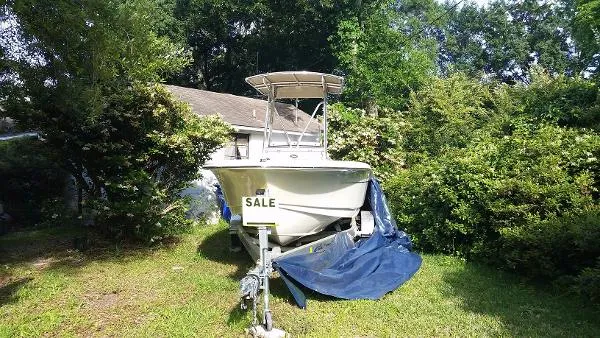 Slide: The Image of Scout 195 SPORTFISH 2015 - 2