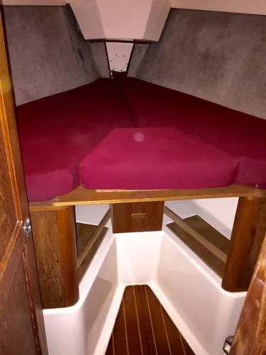 Slide: The Image of Hunter Sloop 1985 - 8