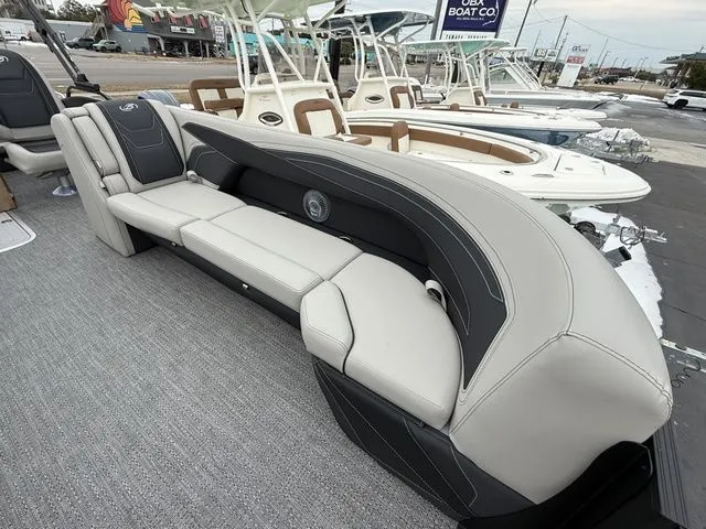 Slide: The Image of Barletta Cabrio 24UC 2026 - 18