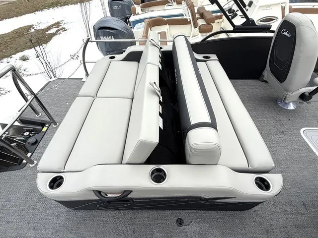 Slide: The Image of Barletta Cabrio 24UC 2026 - 9