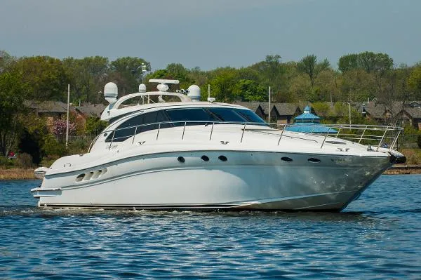 Slide: The Image of Sea Ray 680 Sun Sport 2004 - 5