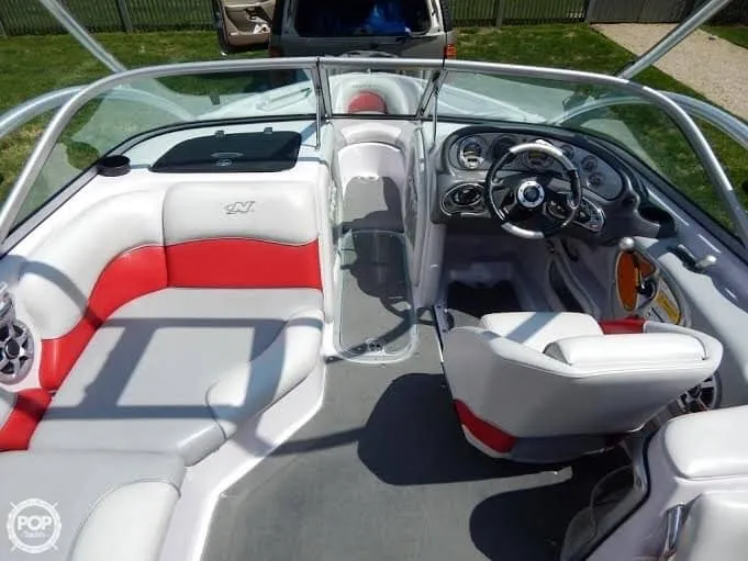Slide: The Image of Correct Craft Sport Nautique SV211 LE 2005 - 6