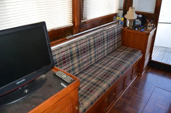 Slide: The Image of Marine Trader 32 Sedan Trawler 1979 - 11