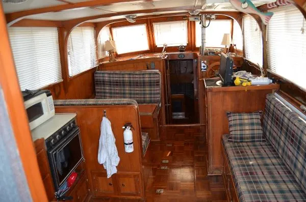 Slide: The Image of Marine Trader 32 Sedan Trawler 1979 - 5