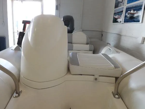 Slide: The Image of Zodiac RIB Yachtline 340 R 2007 - 5