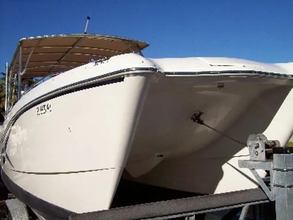 Slide: The Image of World Cat 270 LC Leisure Craft 2002 - 0