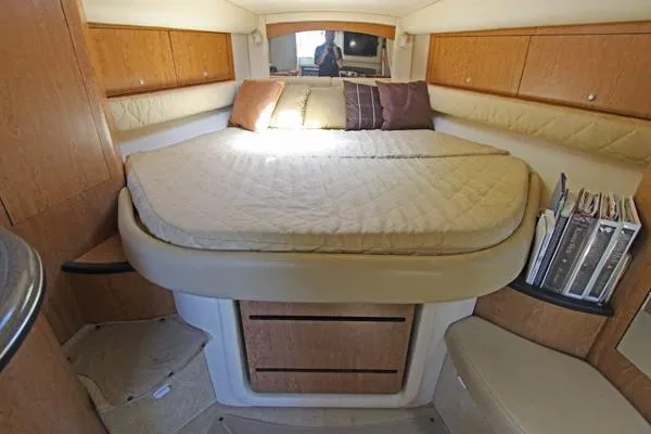 Slide: The Image of Sea Ray 340 Sundancer 2006 - 8