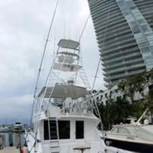 Slide: The Image of Bertram 54 Convertible 1999 - 2