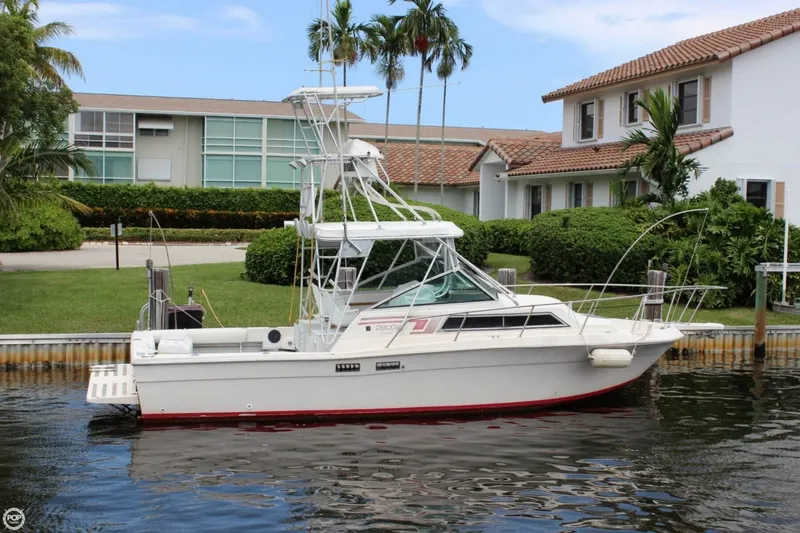 Slide: The Image of Wellcraft 2800 Coastal 1987 - 2