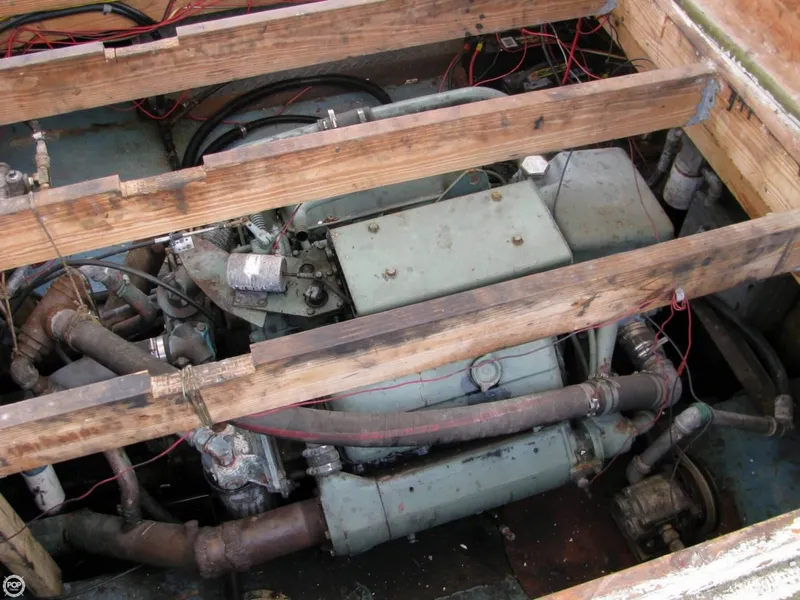Slide: The Image of Smith Power Boats 34 Fiberglass Shrimper 1984 - 9