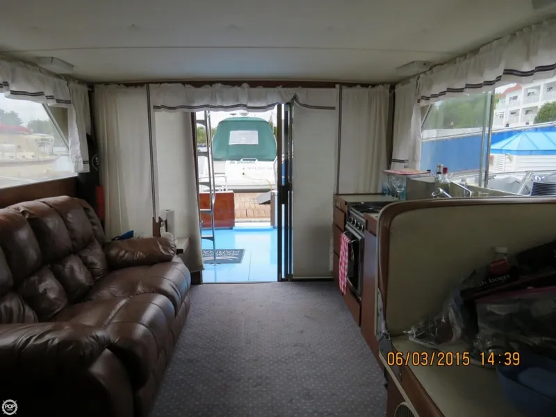 Slide: The Image of Uniflite 36 Sedan Cruiser Flybridge 1973 - 4