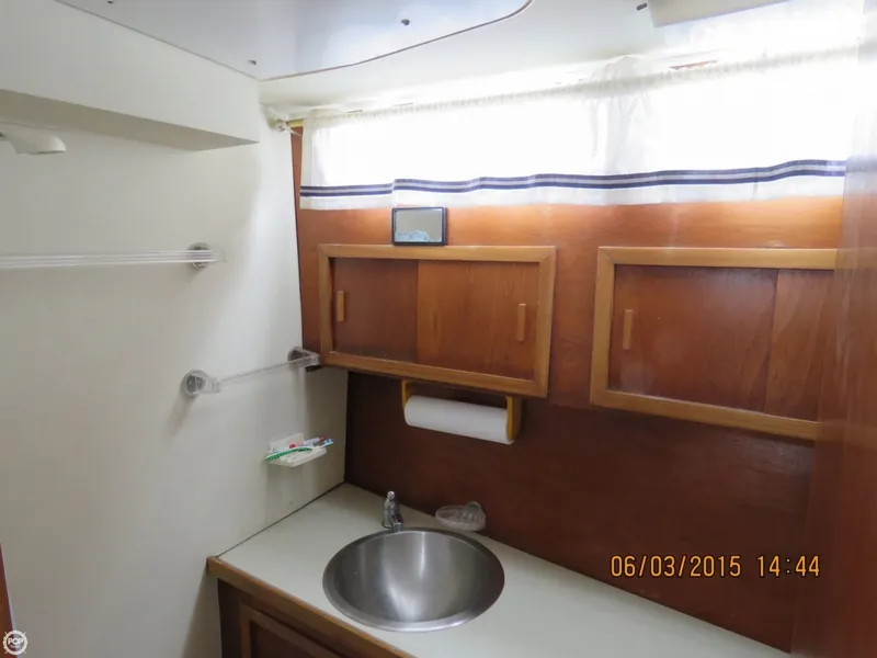 Slide: The Image of Uniflite 36 Sedan Cruiser Flybridge 1973 - 5
