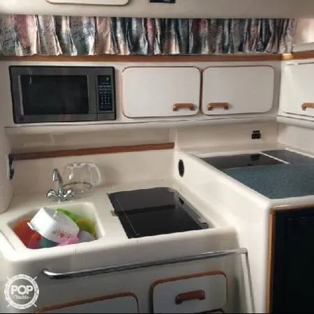 Slide: The Image of Sea Ray 330 Sundancer 1994 - 2