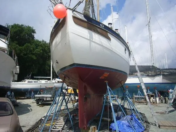 Slide: The Image of Spindrift 43 Pilothouse 1984 - 1
