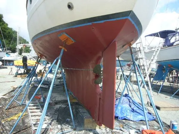Slide: The Image of Spindrift 43 Pilothouse 1984 - 2