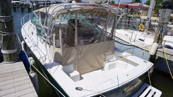 Slide: The Image of Mainship Pilot 34 2001 - 2