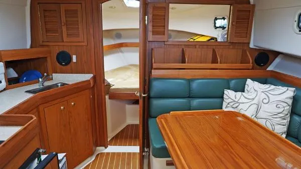 Slide: The Image of Mainship Pilot 34 2001 - 7