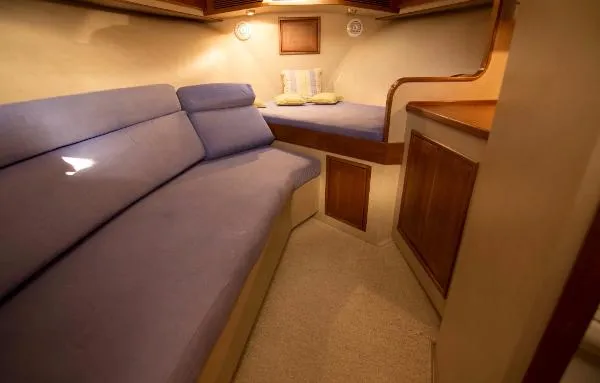 Slide: The Image of Miller Marine 36 Express 2000 - 1