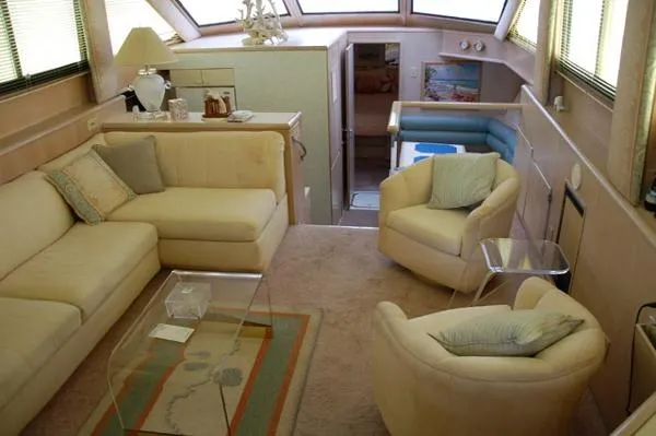 Slide: The Image of Hatteras 52 Cockpit Motor Yacht 1991 - 1