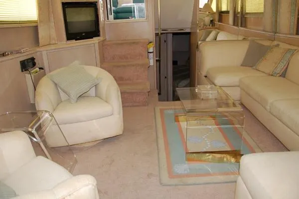 Slide: The Image of Hatteras 52 Cockpit Motor Yacht 1991 - 2