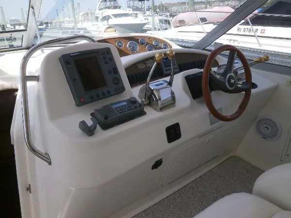 Slide: The Image of Sea Ray SunDancer DA 1999 - 6