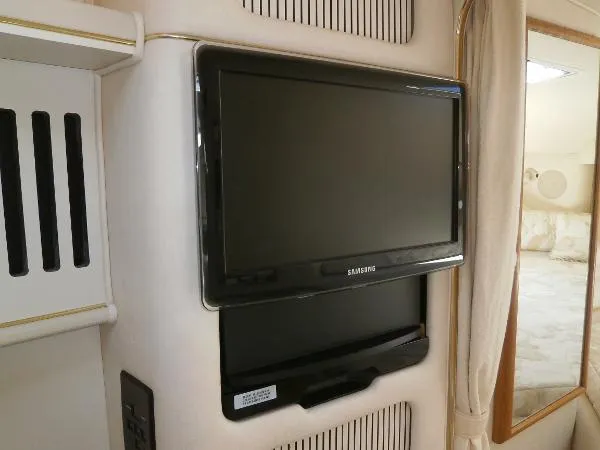 Slide: The Image of Sea Ray SunDancer DA 1999 - 8
