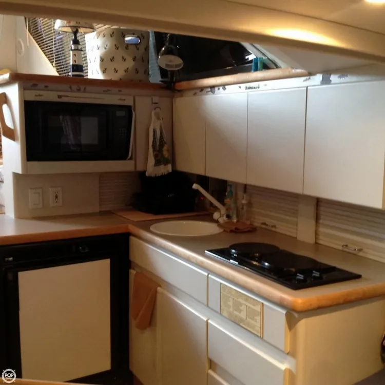 Slide: The Image of Carver Yachts 325 Aft Cabin 1995 - 10