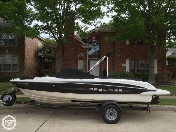 Slide: The Image of Bayliner 215 BR Runabout 2011 - 1