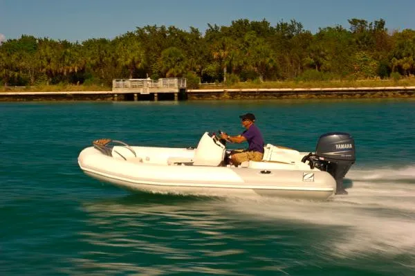 Slide: The Image of Zodiac Yachtline 470DL NEO 90hp In Stock 2015 - 4