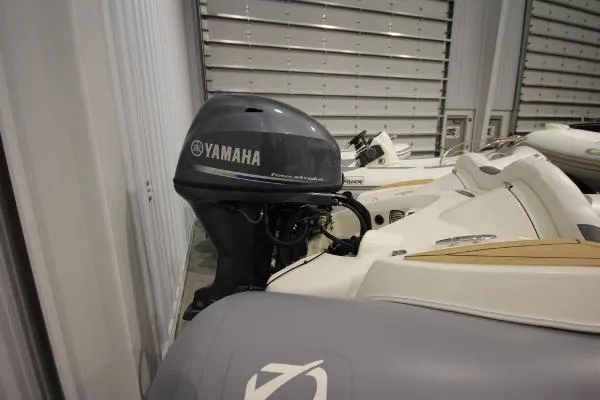 Slide: The Image of Zodiac Yachtline 340DL NEO 40hp In Stock 2015 - 7