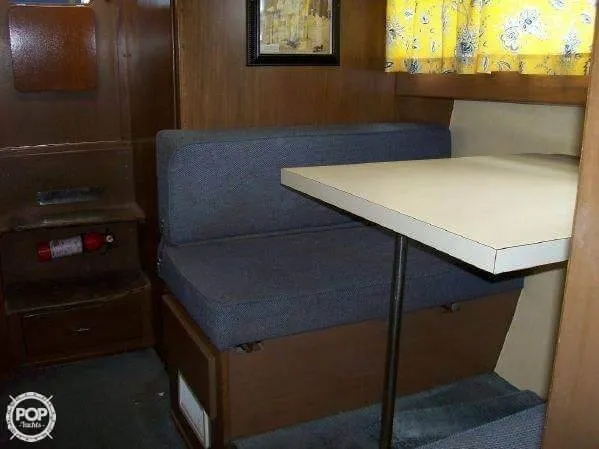 Slide: The Image of Chris-Craft 31 Commander Express 1966 - 2
