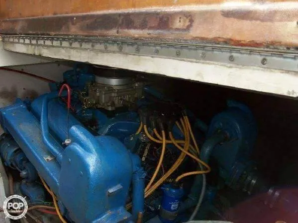 Slide: The Image of Chris-Craft 31 Commander Express 1966 - 3